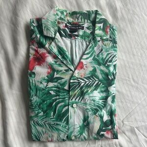 Michael Kors Green Floral print Camp Collar short sleeve button down - small
